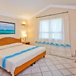 Baia Delle Palme Unit 1-studio Apartment *