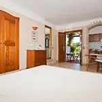 Baia Delle Palme Unit 1-studio Apartment